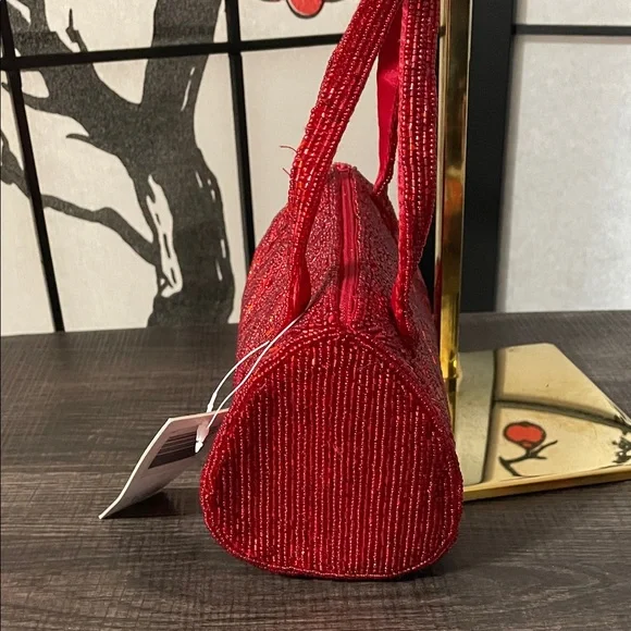 La Regale Elegant Red Beaded Mini Bag - Picture 4 of 7